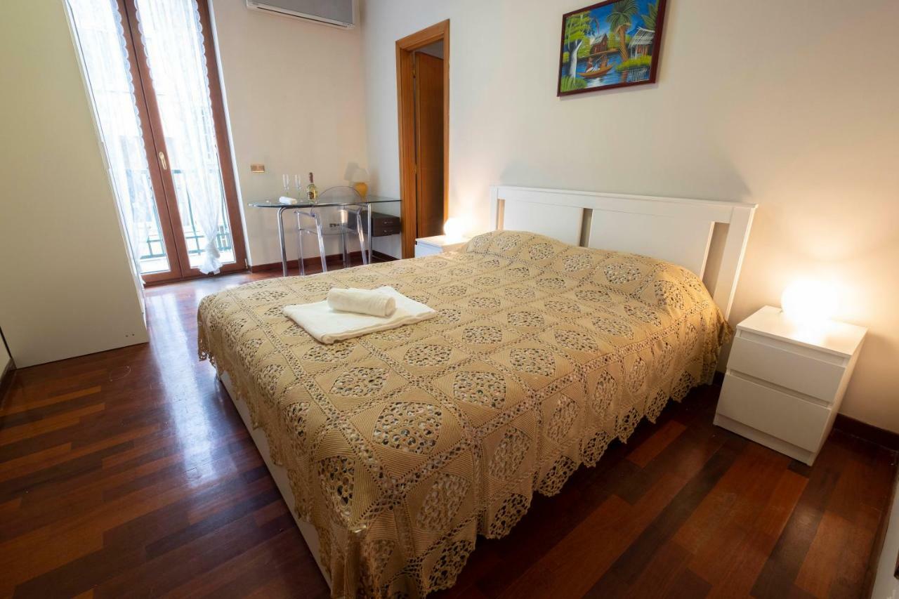 B&B Immacolata ナポリ エクステリア 写真